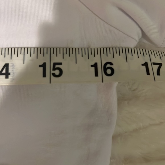 🌹Firm Price🌹Boston Proper Wide Cutout Short-Sleeve Knit Top size M White - Picture 8 of 9